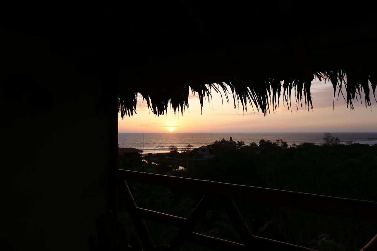 Nativa Bambu Ecolodge Montañita Extérieur photo