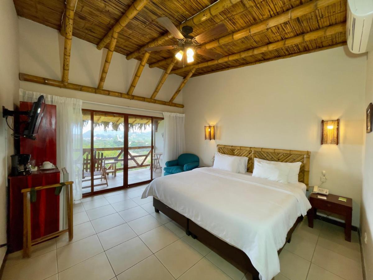 Nativa Bambu Ecolodge Montañita Extérieur photo
